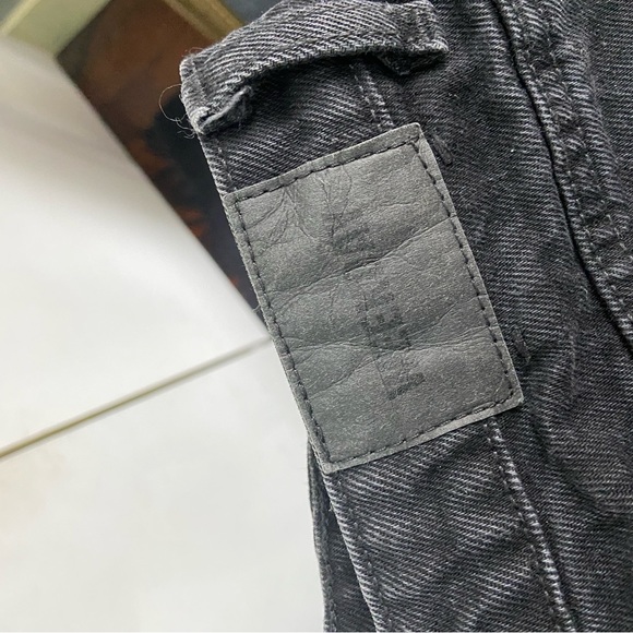 Weekday Rowe Extra High Waist Washed Black Straight Leg Jeans W25 L32 - Picture 3 of 4